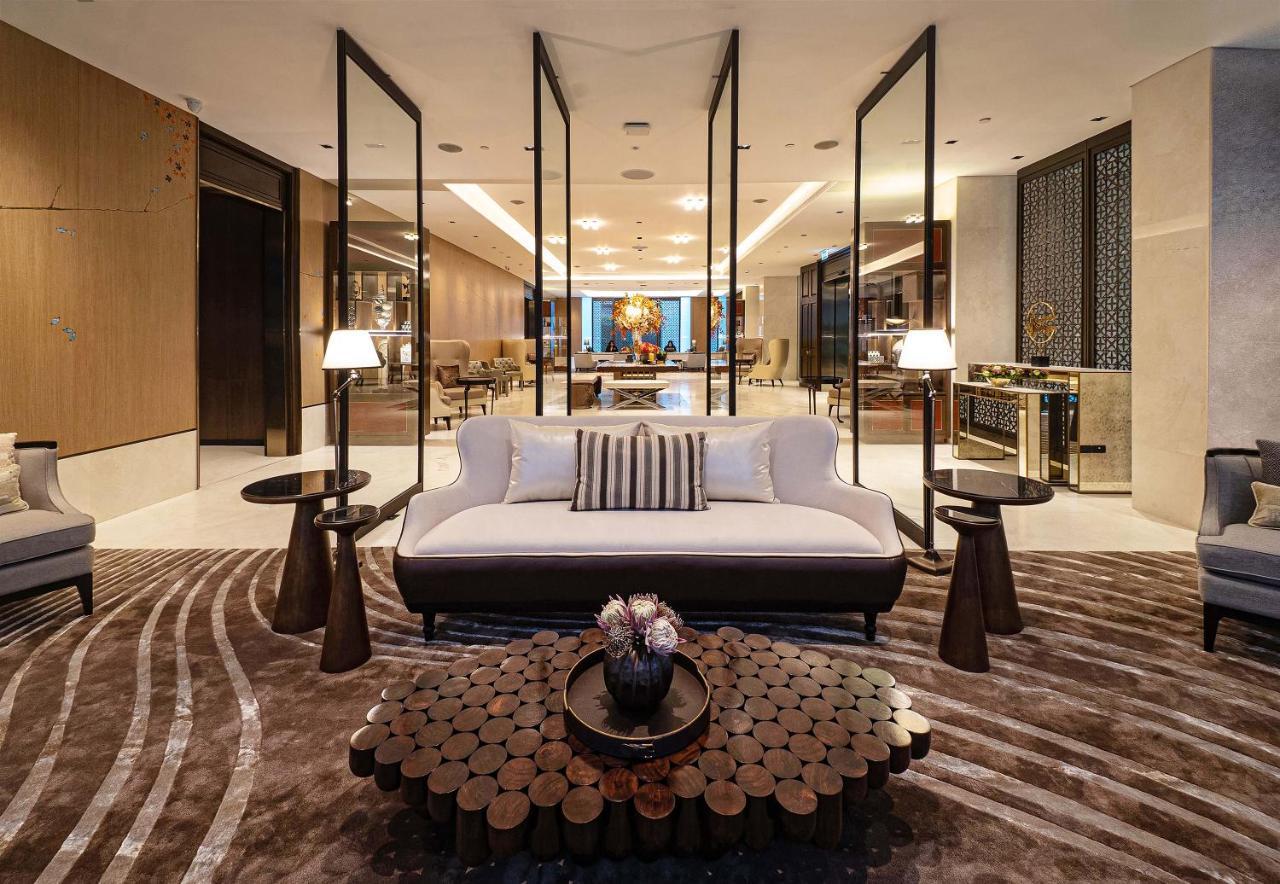 Silq Hotel & Residence Bangkok Exterior photo The lobby of the hotel