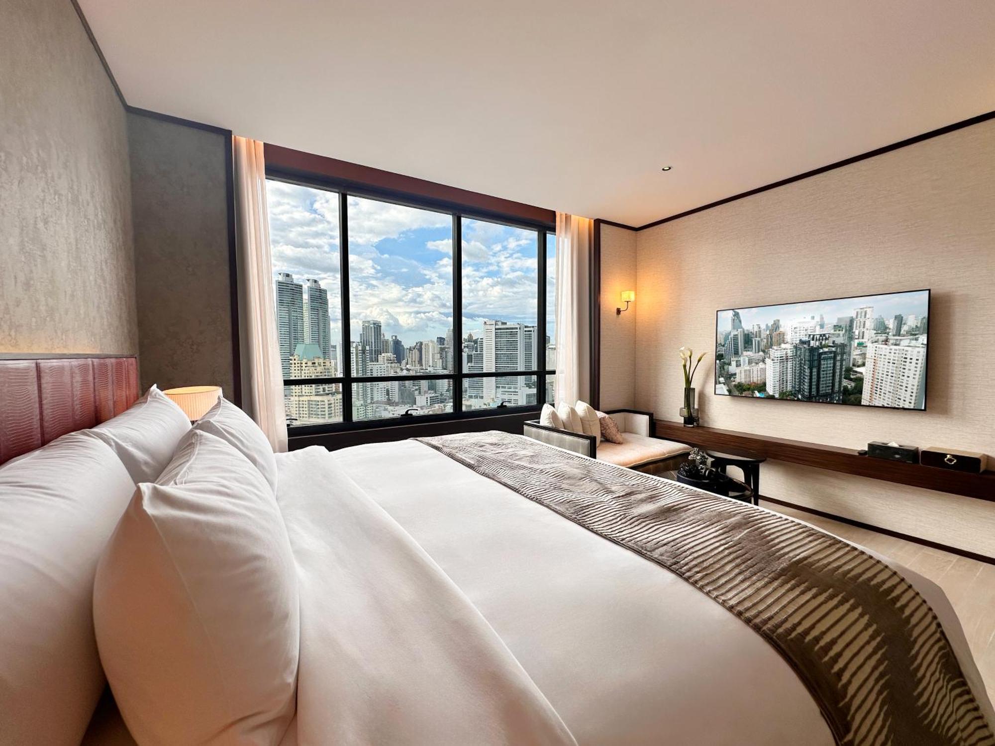 Silq Hotel & Residence Bangkok Room photo Deluxe Room